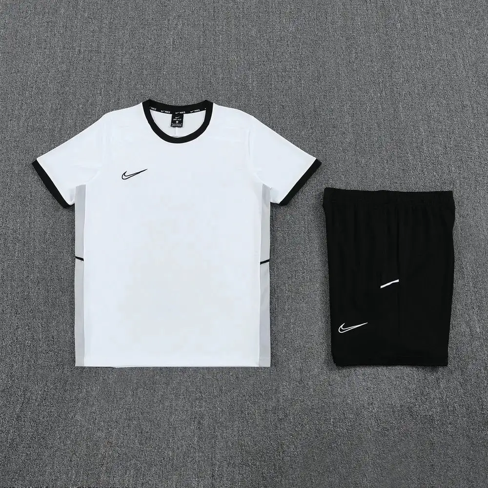 Nike Jersey suit — foto 4 de 6