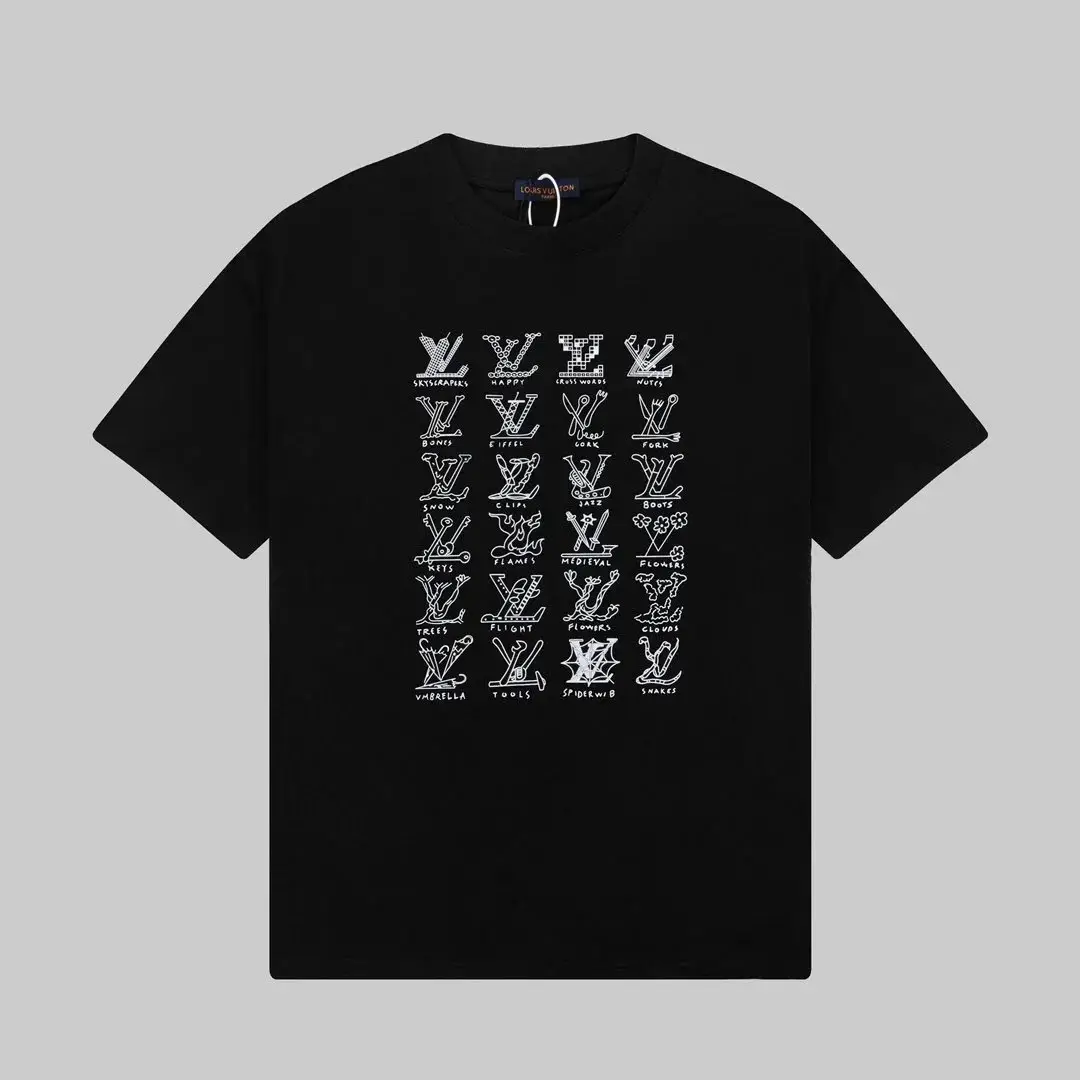 Louis Vuitton Men's Navy Blue T-Shirt with Logo Variations - Luxury Fashion — foto 2 de 6