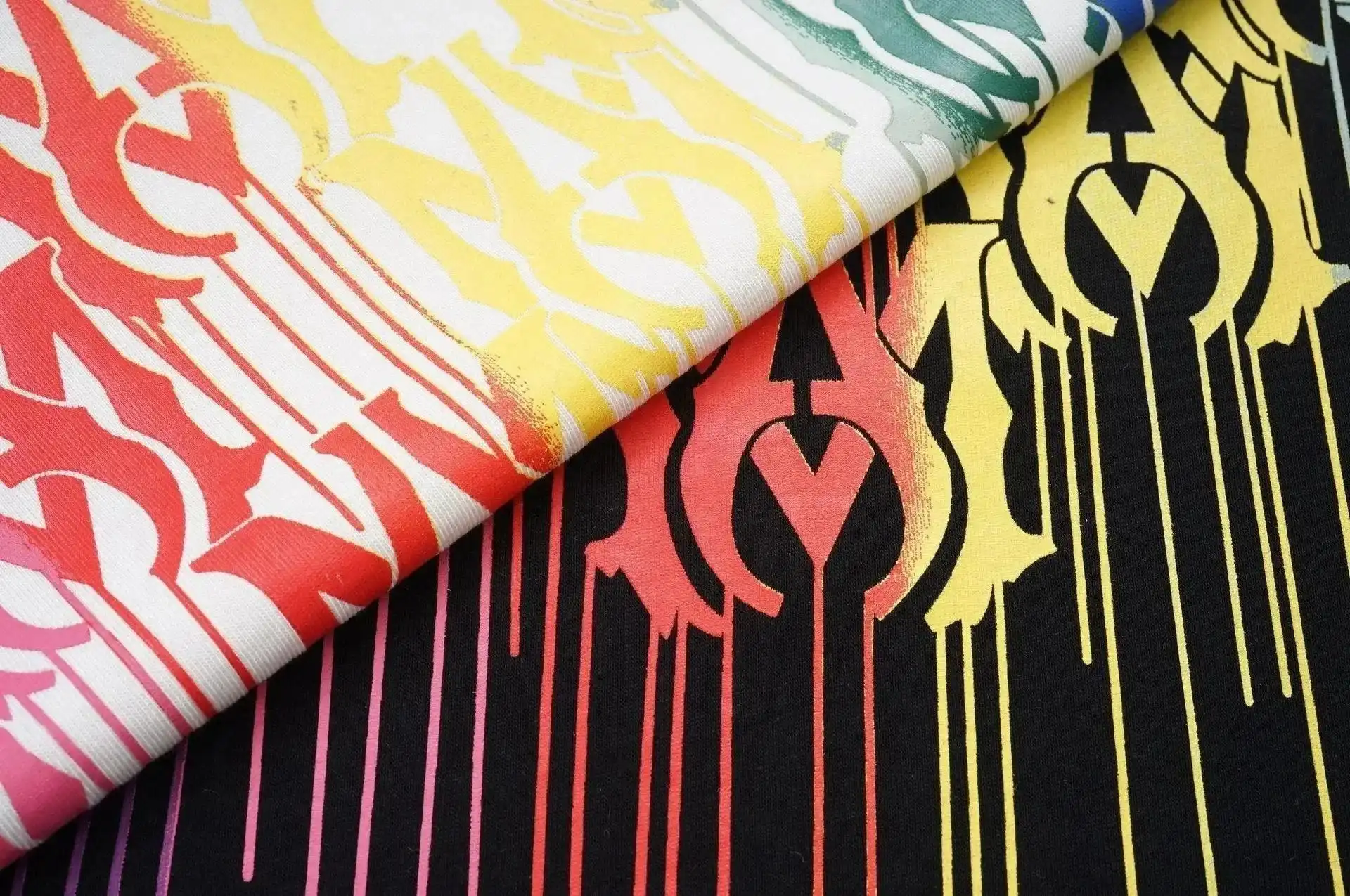 AMIRI Heart Logo T-Shirt [26 styles] — foto 4 de 6