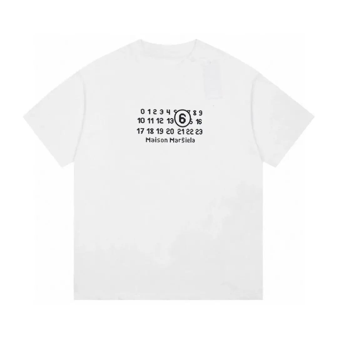 MM6 Maison Margiela White T-Shirt with Logo Print - Women's Fashion — foto 5 de 6