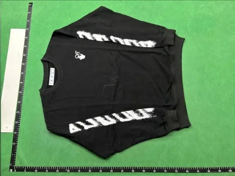 Off-White Men's Graphic Print Sweatshirt Black — foto 2 de 6