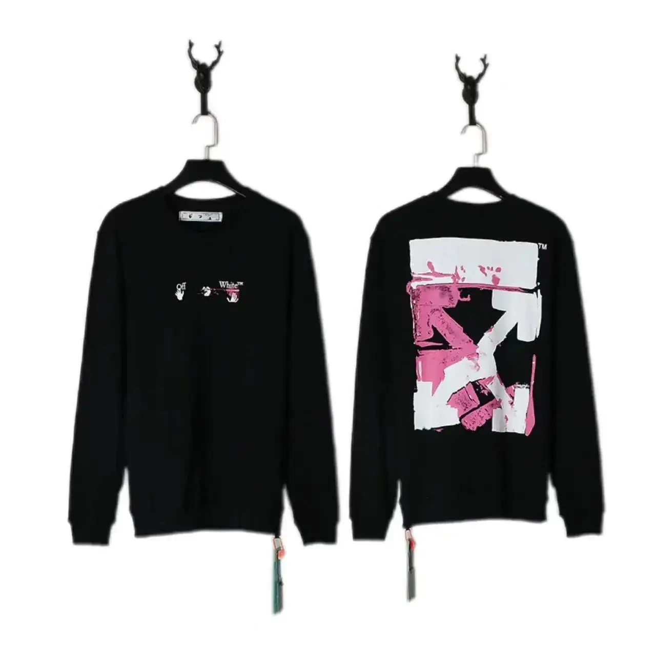 Off-White Men's Black Crewneck Sweatshirt with Iconic Logo and Stripes — foto 2 de 6