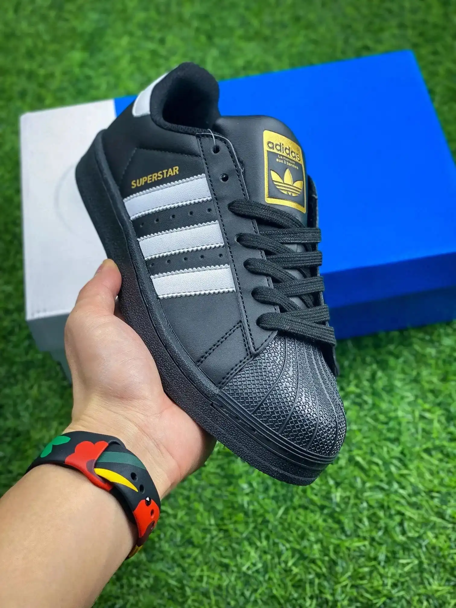 adidas Super Star — foto 6 de 6