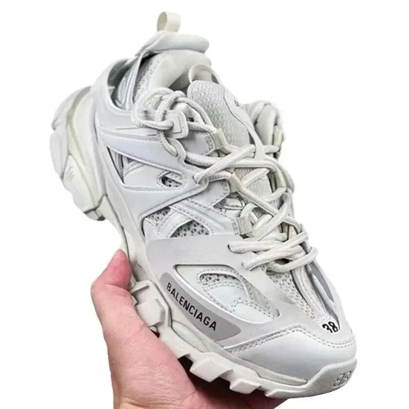 Balenciaga Track 3.0 — foto 6 de 6