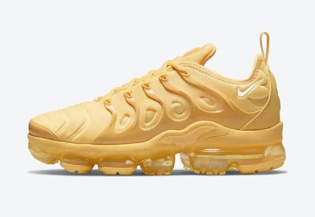 Nike Air VaporMax Plus Running Shoes [Rainbow Fashion Colors] — foto 3 de 6