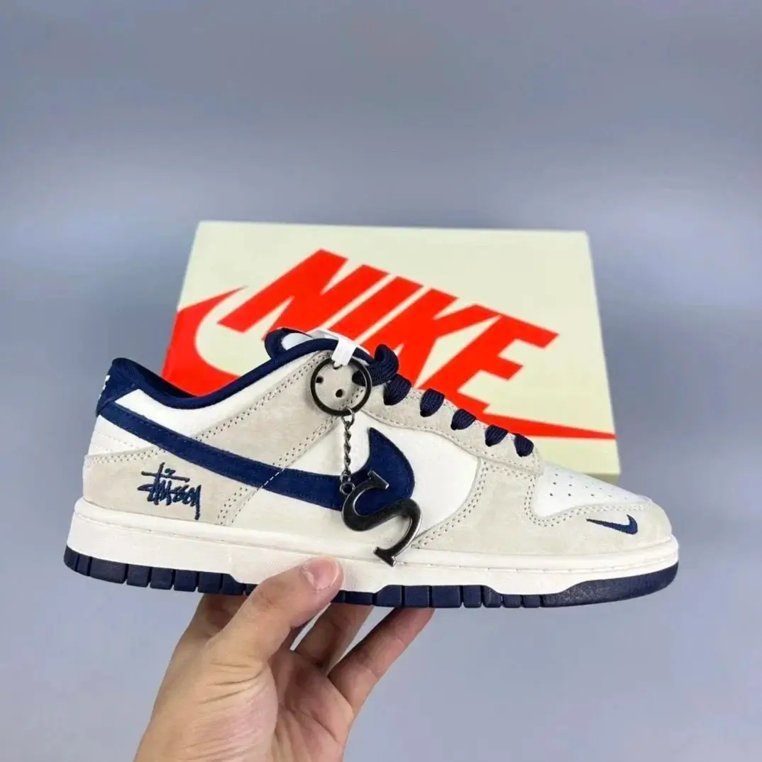 NIKE DUNK (23 styles) — foto 2 de 6