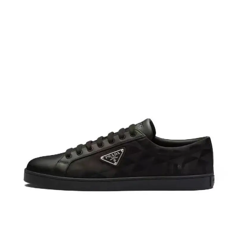 PRADA Linea Rossa Sneakers #PRADA W2C #shoe W2C — foto 3 de 6