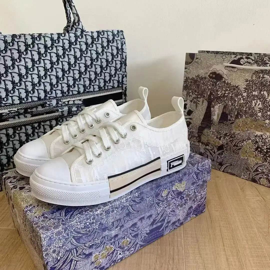 Dior B30 High-Top Sneakers [15+ styles] — foto 3 de 6