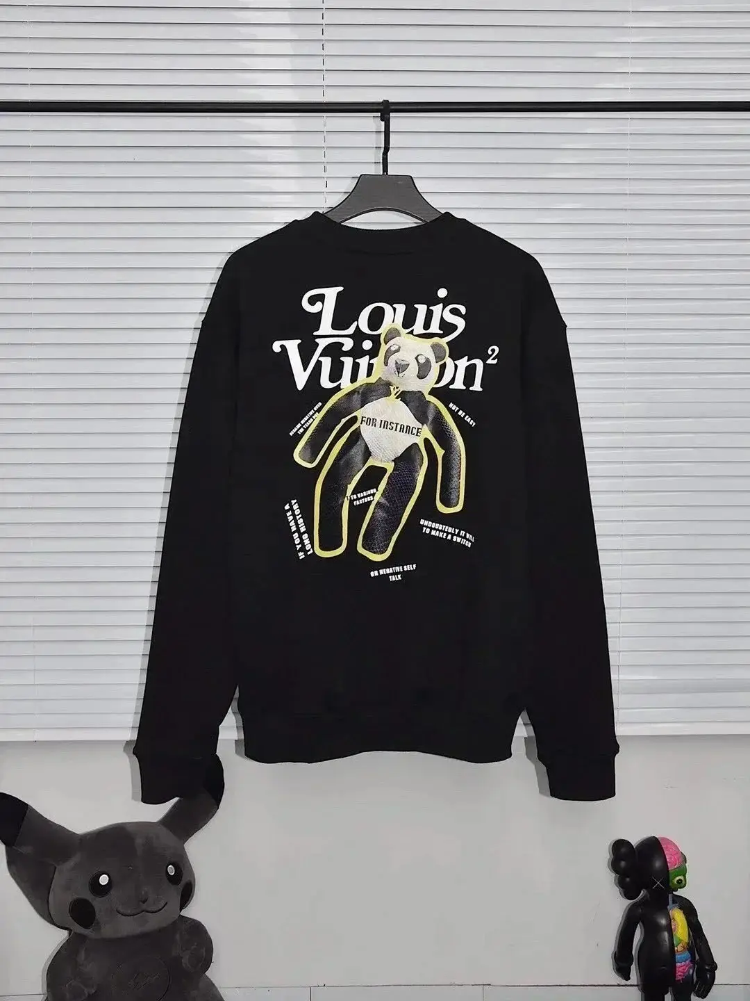 Louis Vuitton sweatshirt — foto 4 de 6