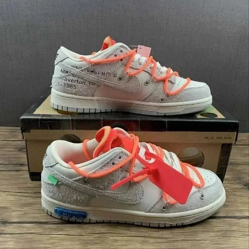 OFF-WHITE x Nike Dunk Low Sneakers [Multiple Colorways] — foto 4 de 6