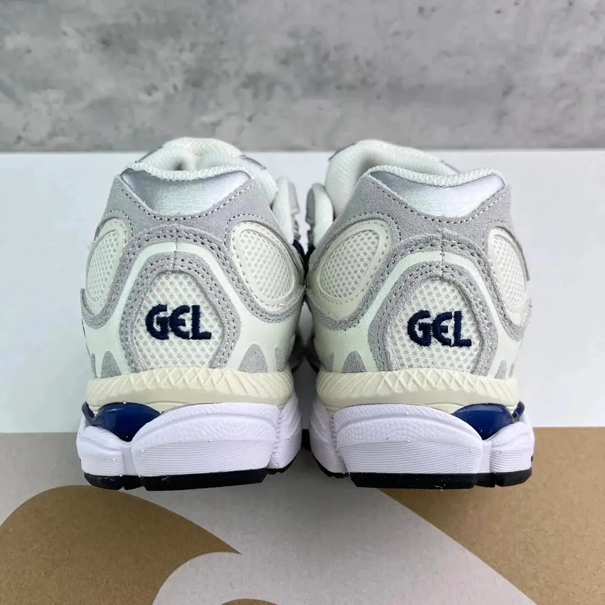 Asics GEL-NYC [33 Colors] — foto 2 de 6