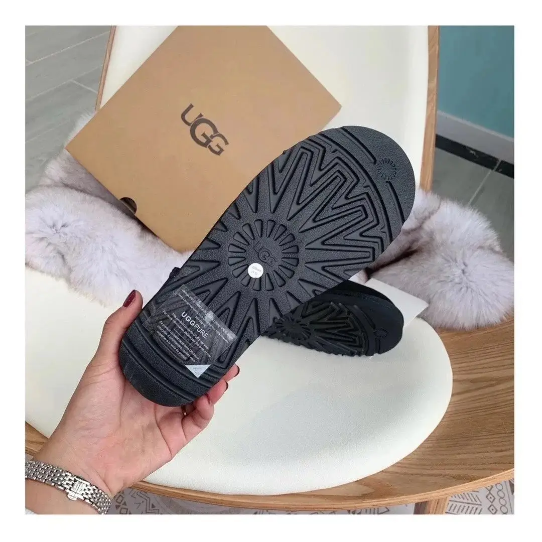 UGG Classic Ultra Mini Boots — foto 6 de 6