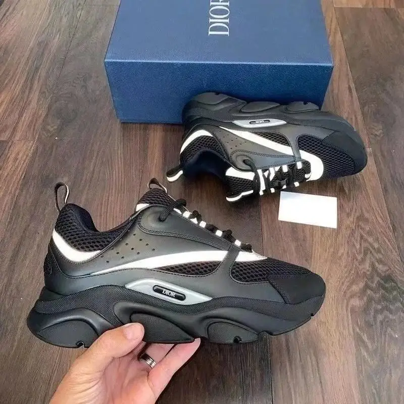 Dior Sneakers — foto 2 de 6