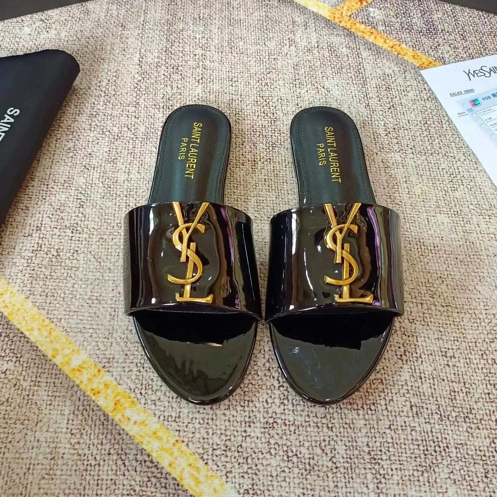 Saint Laurent slippers — foto 4 de 6