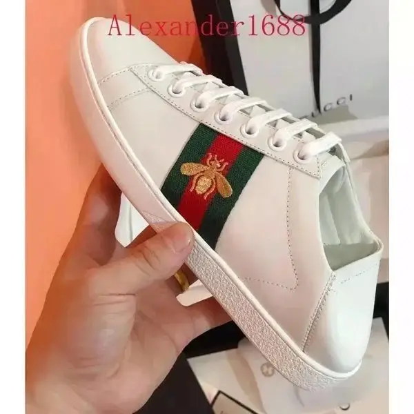 Gucci Shoes (12 styles) — foto 4 de 6