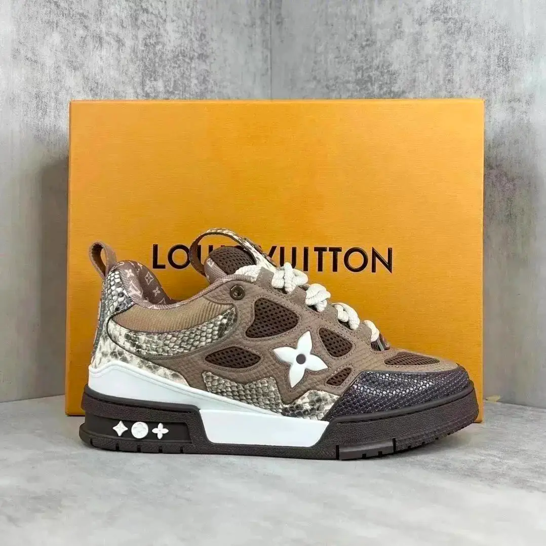 Louis Vuitton Sneakers — foto 5 de 6