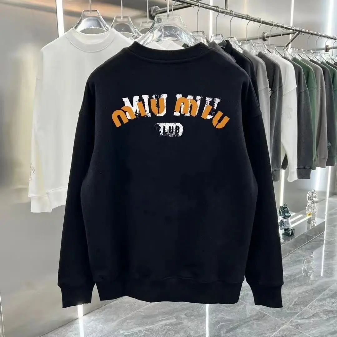 Miu Miu Hoodie [2 styles] — foto 2 de 6