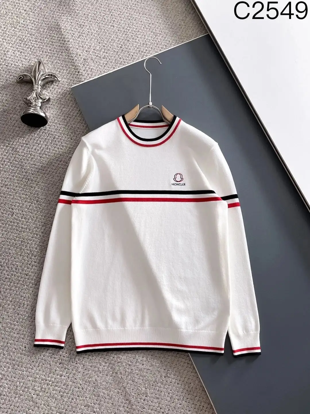 Louis Vuitton Sweater [40 styles] — foto 5 de 6