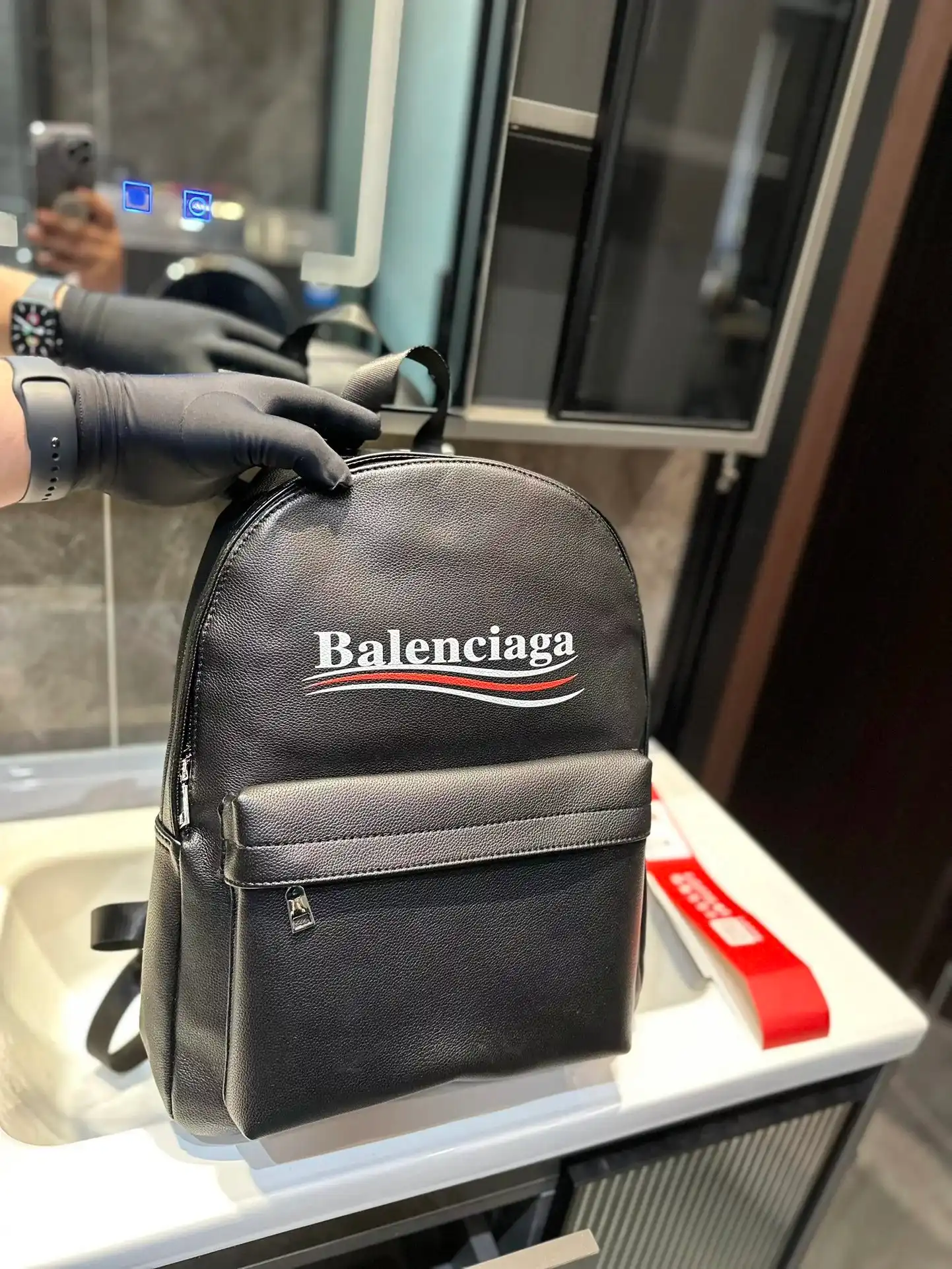 Balenciaga Backpacks [14 styles] — foto 3 de 6