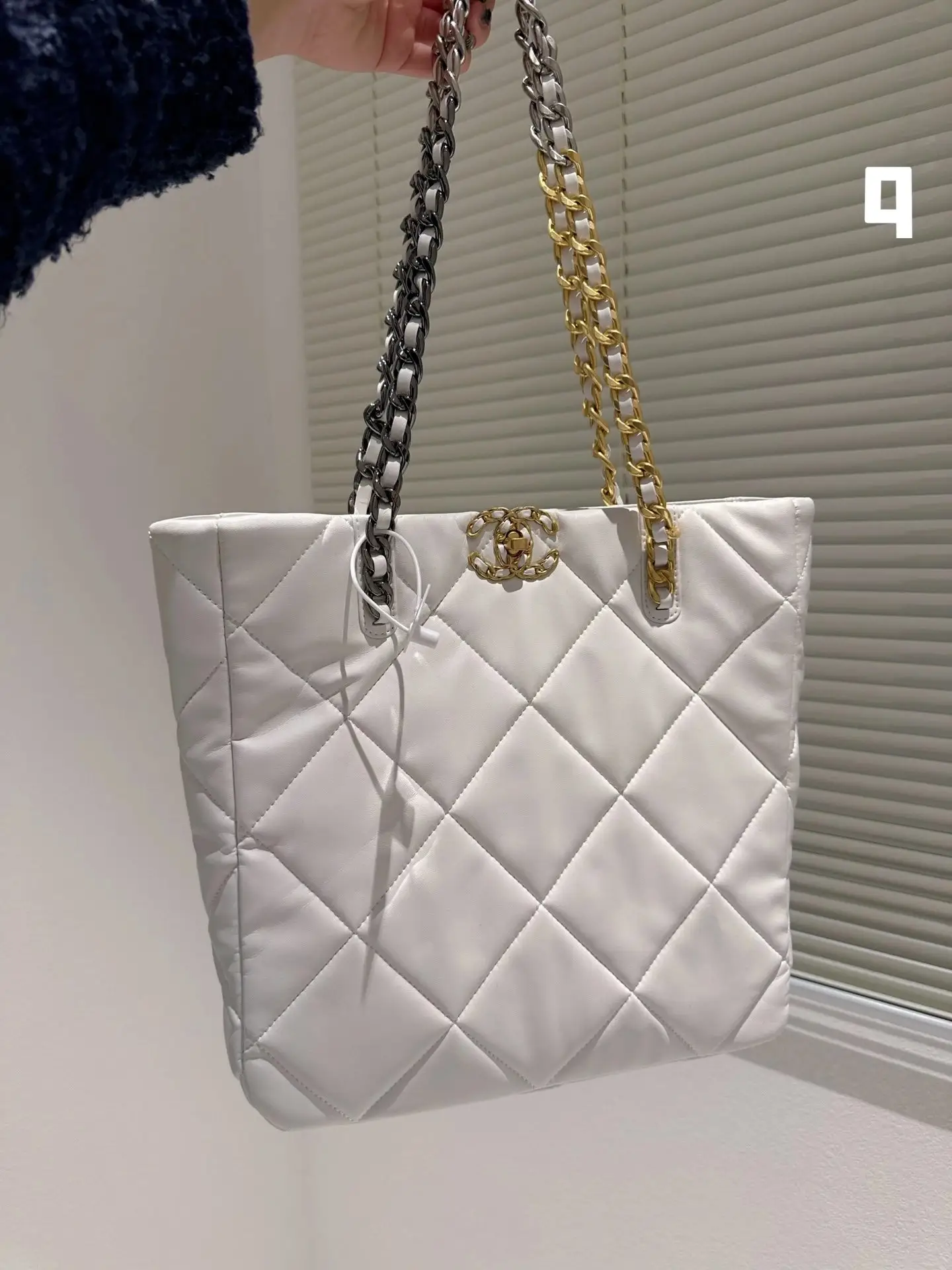 Chanel Tote Bag [13 styles] — foto 3 de 6