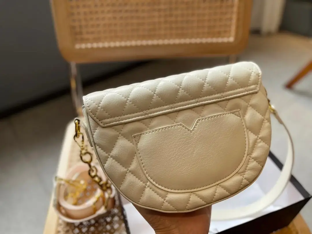Saint Laurent Chain Bag [14 styles]