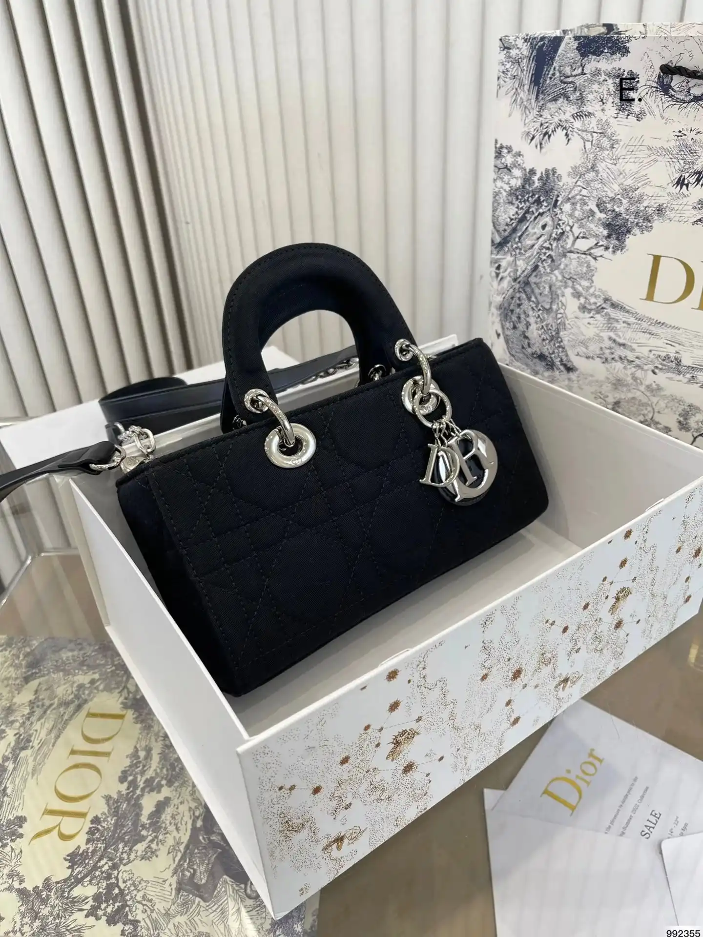 Dior Handbags [15 styles] — foto 4 de 6