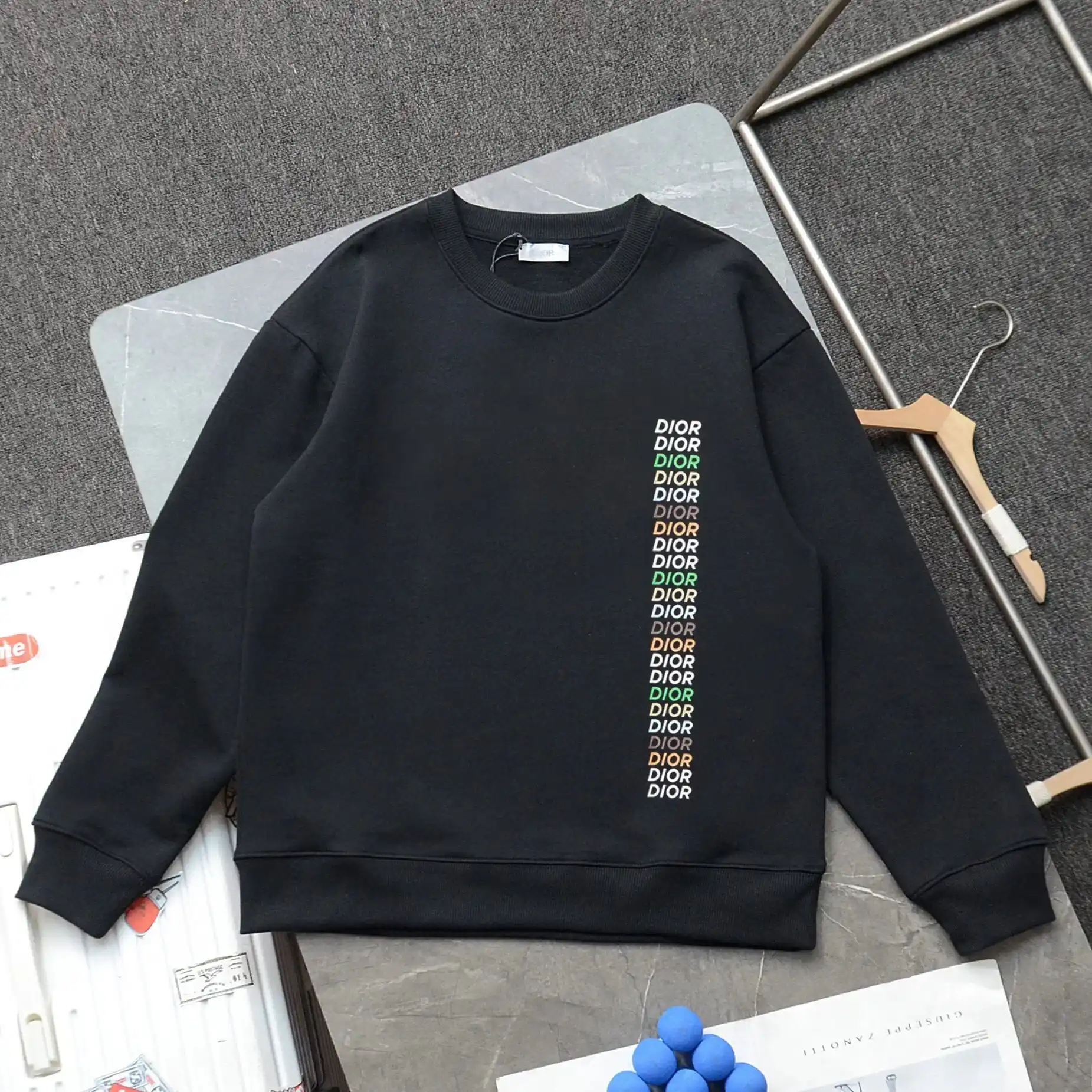 Dior Hoodie [30 styles] — foto 4 de 6