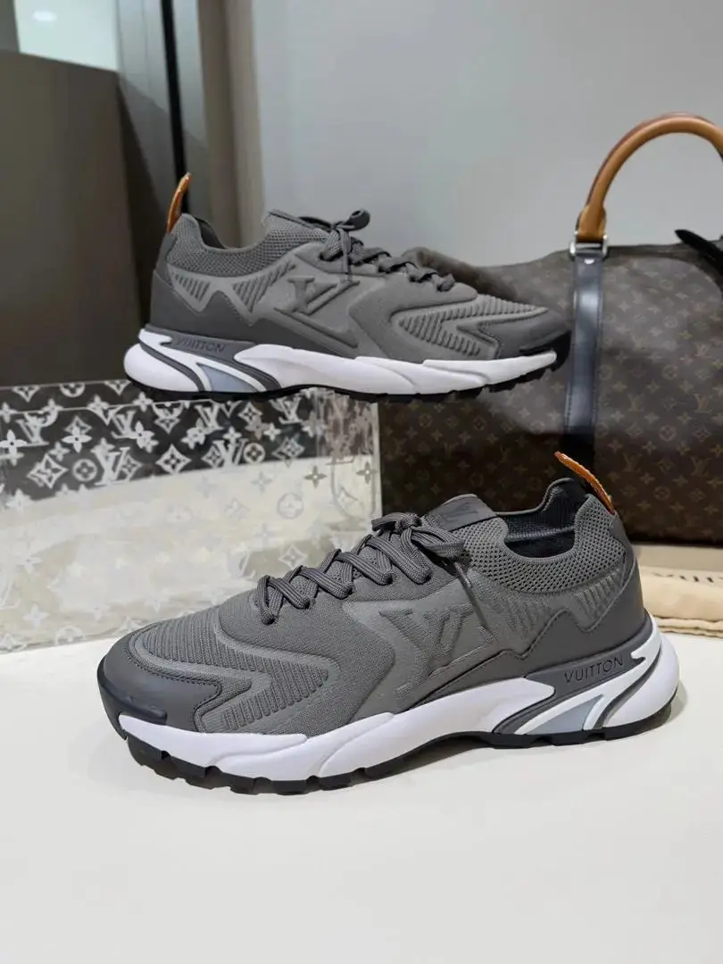 Louis Vuitton Chunky Sneakers [7 styles] — foto 5 de 6