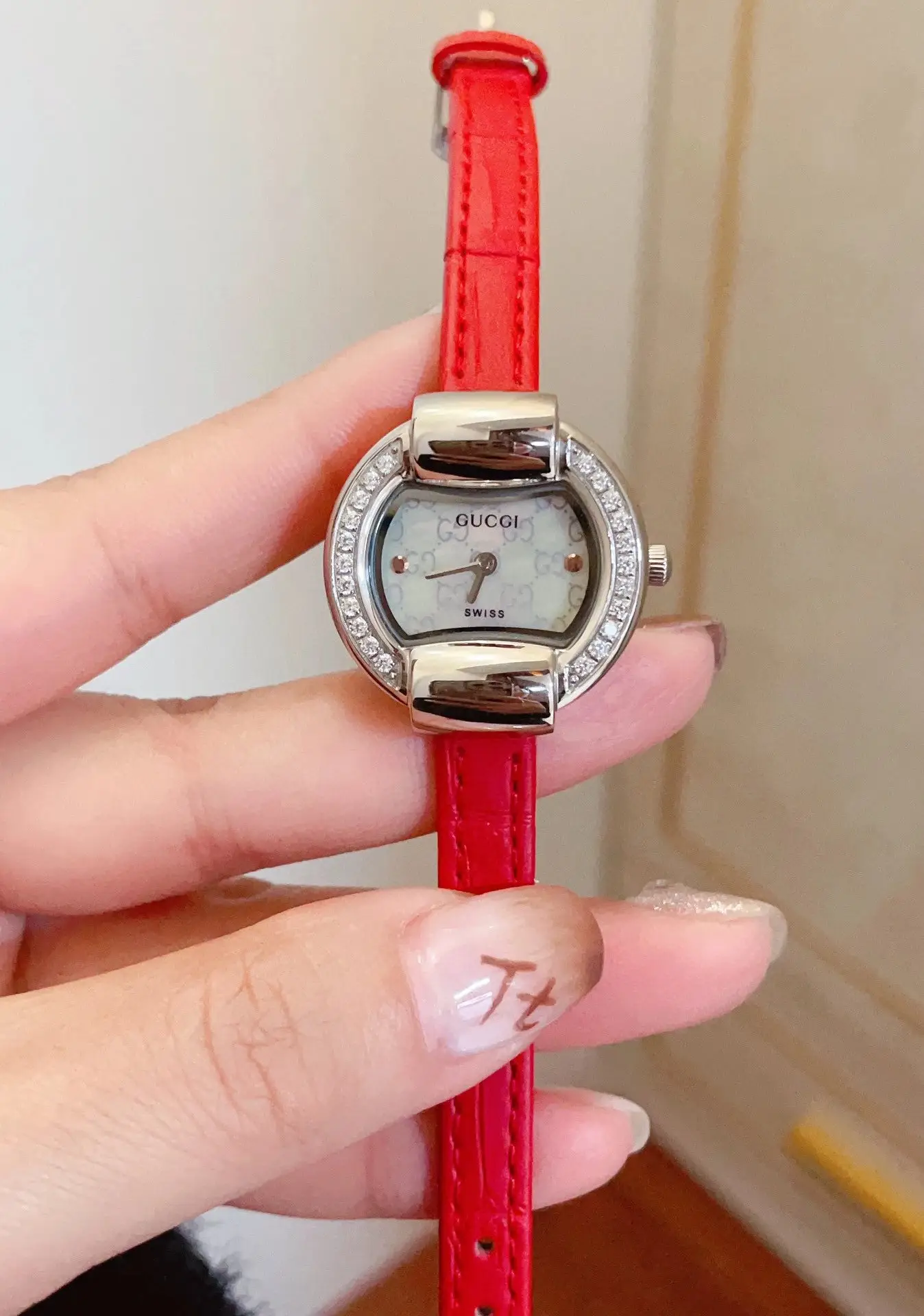 Gucci Watches [7 styles] — foto 6 de 6