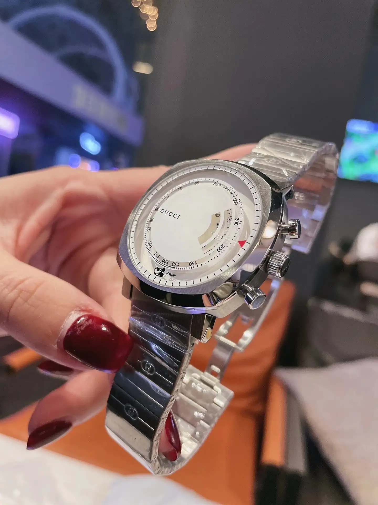 Gucci Watches [6 styles] — foto 3 de 6