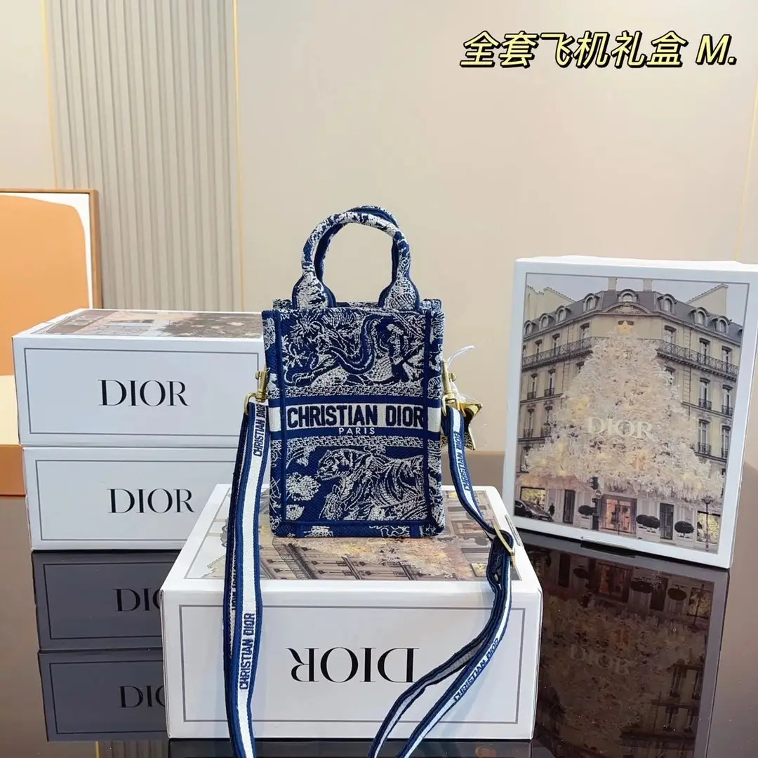 Dior Tote Bag [15 styles] — foto 4 de 6
