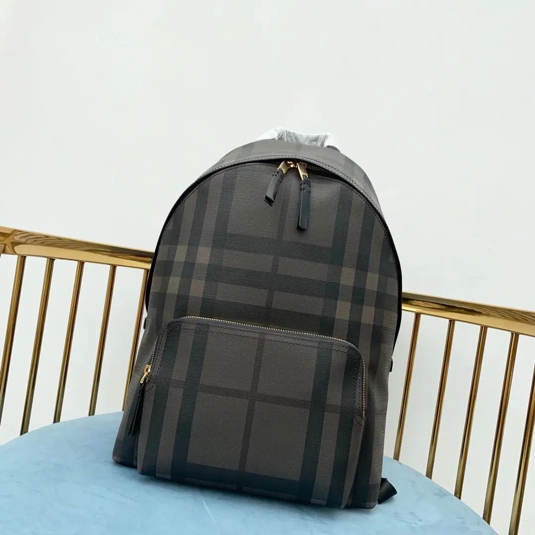 Burberry Backpacks [15 styles] — foto 5 de 6