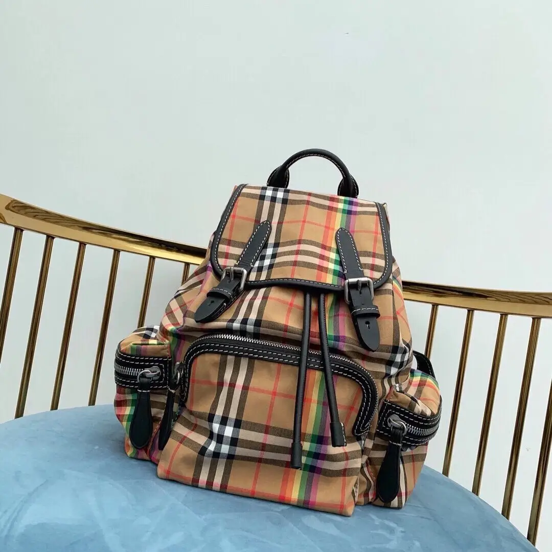 Burberry Mini Backpack [14 styles] — foto 5 de 6