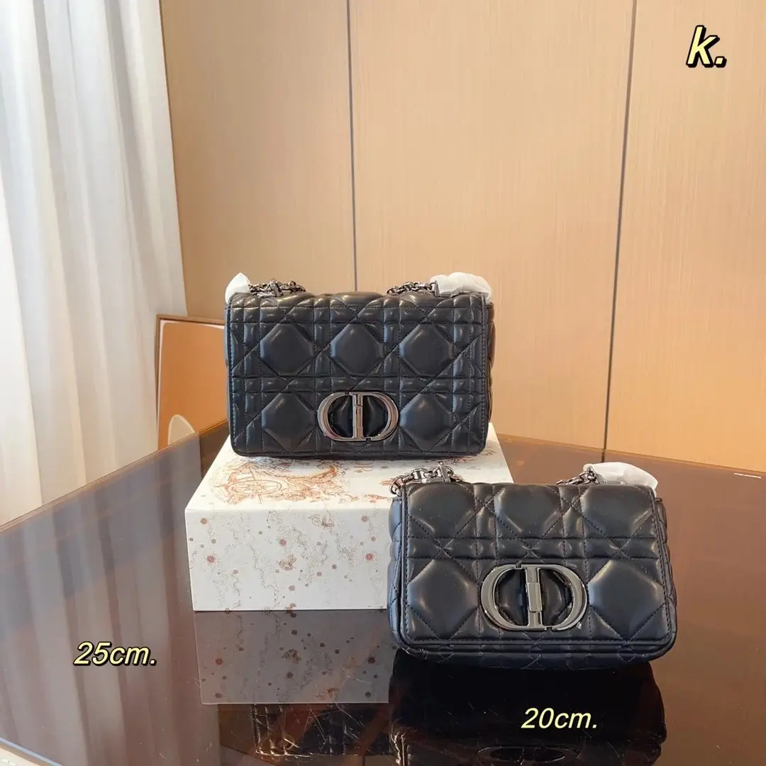 Dior Handbags [14 styles] — foto 2 de 6