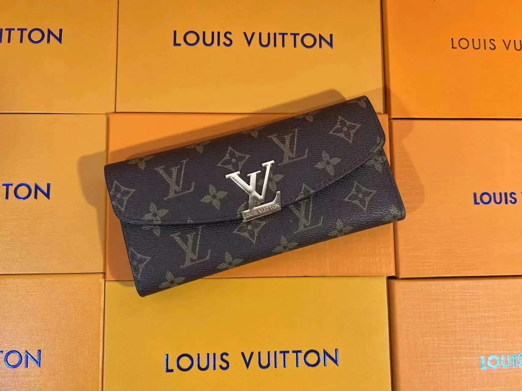 Louis Vuitton Long Wallet [19 styles] — foto 5 de 6